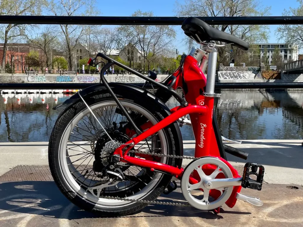 The folding bike can be easily folded and stored